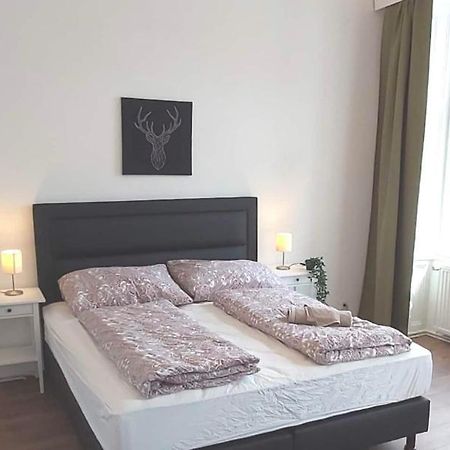 Cozy New Apartment Near Hannovermarkt Вена Экстерьер фото